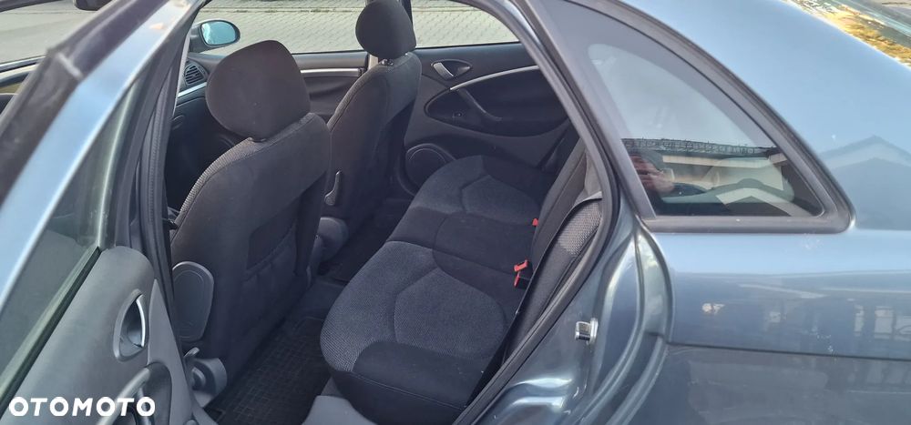 Citroën C5 HDi 110 Style - 7