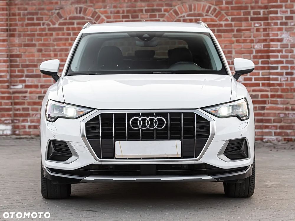 Audi Q3 35 TFSI S line - 4