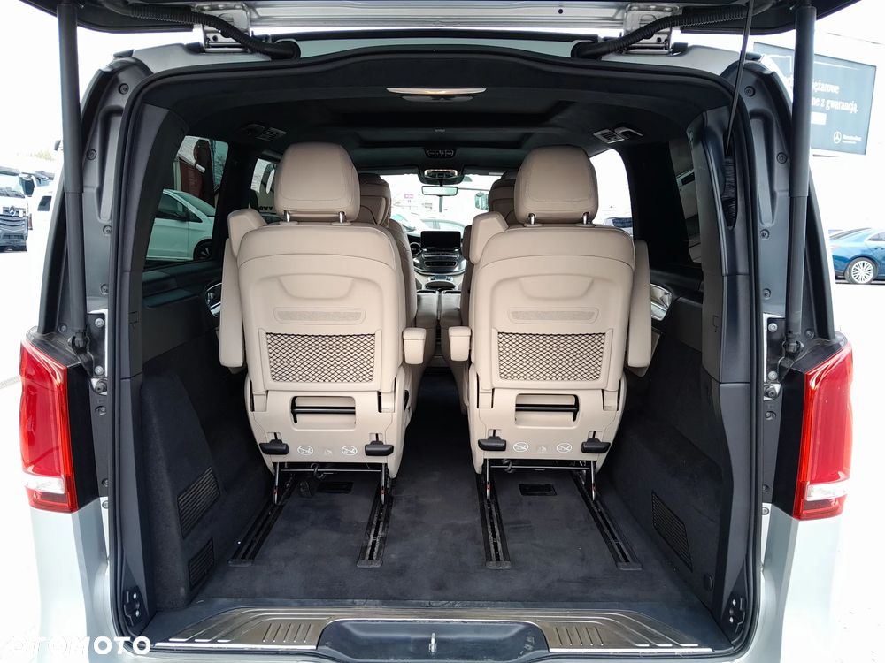 Mercedes-Benz Klasa V 300 d 4-Matic 9G-Tronic Exclusive (d³ugi) - 18