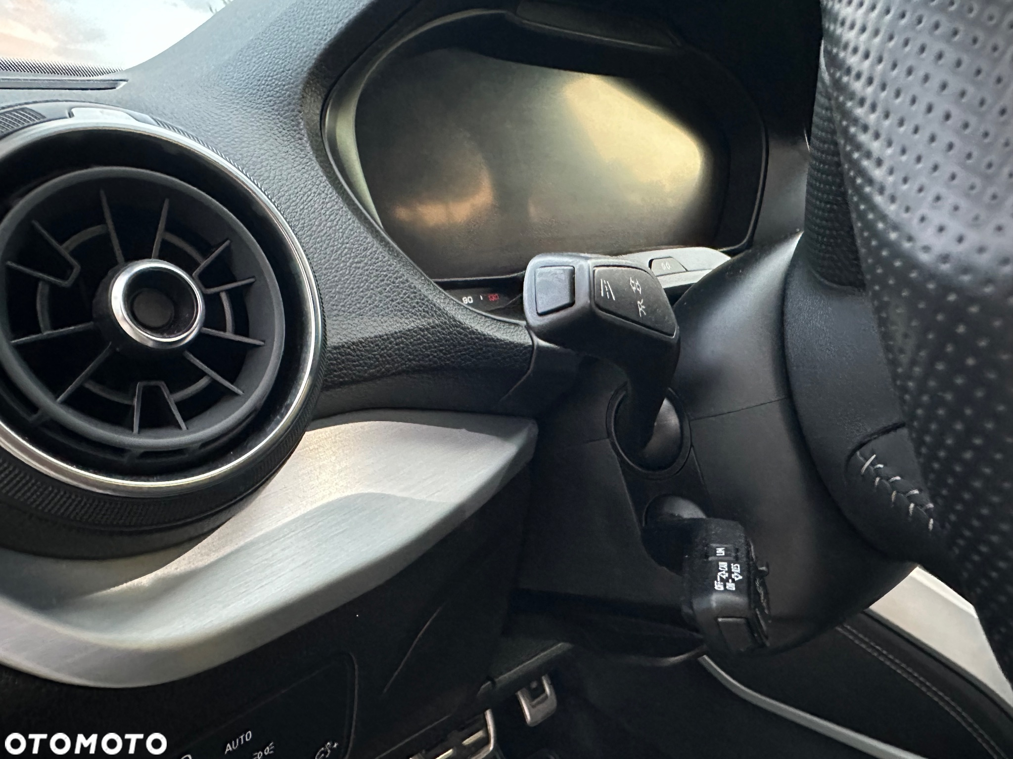 Audi SQ2 TFSI quattro S tronic - 21