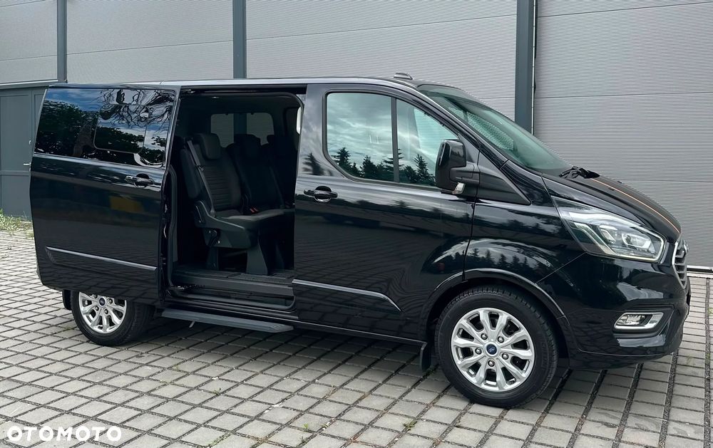 Ford Tourneo Custom - 7
