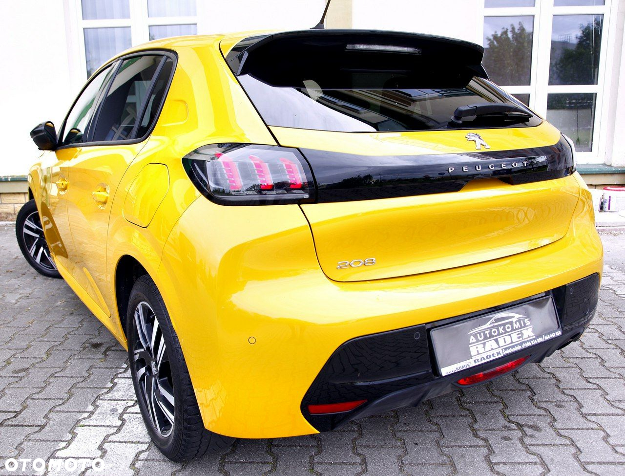 Peugeot 208 PureTech 100 Style - 27
