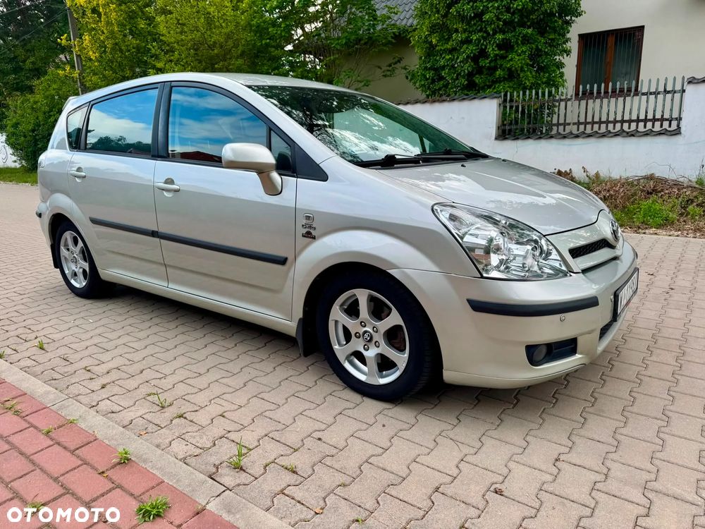 Toyota Corolla Verso 2.0 D-4D Sol - 14