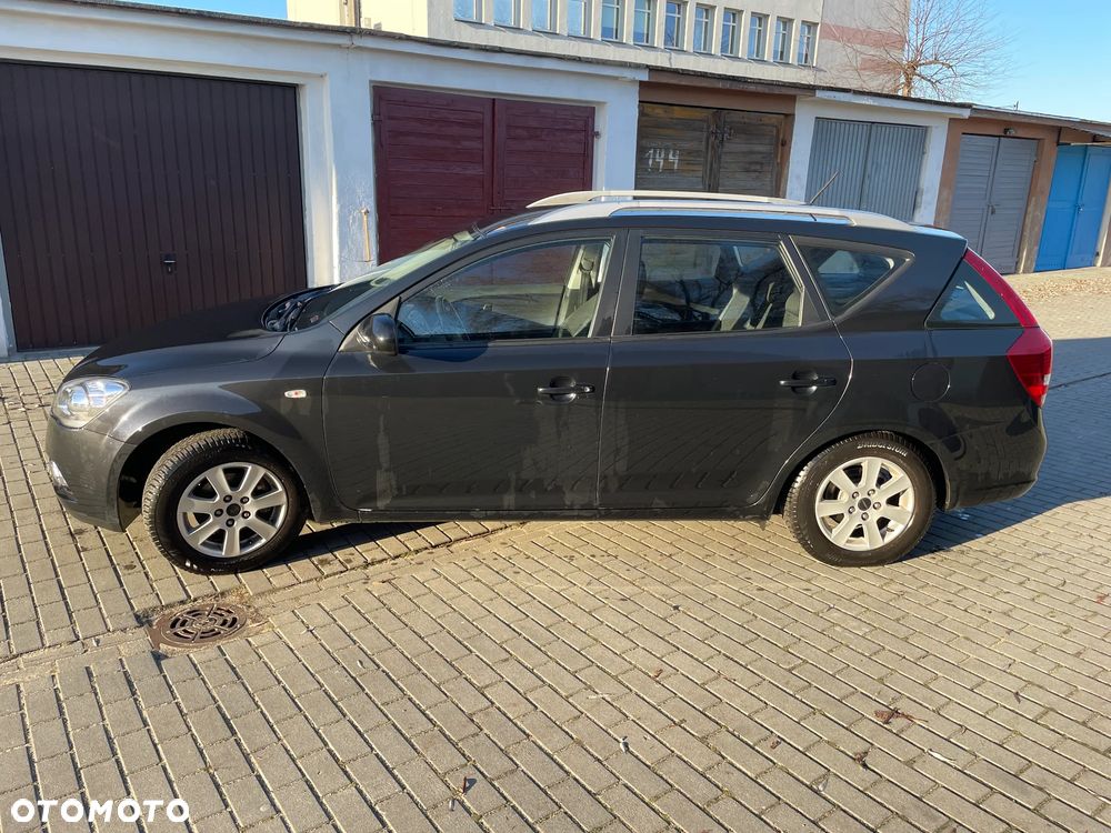 Kia Ceed 1.4 Comfort - 4