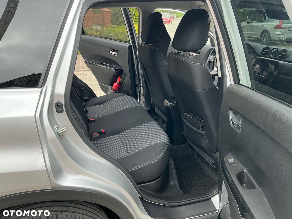 Suzuki Vitara 1.0 Boosterjet Premium 2WD - 10