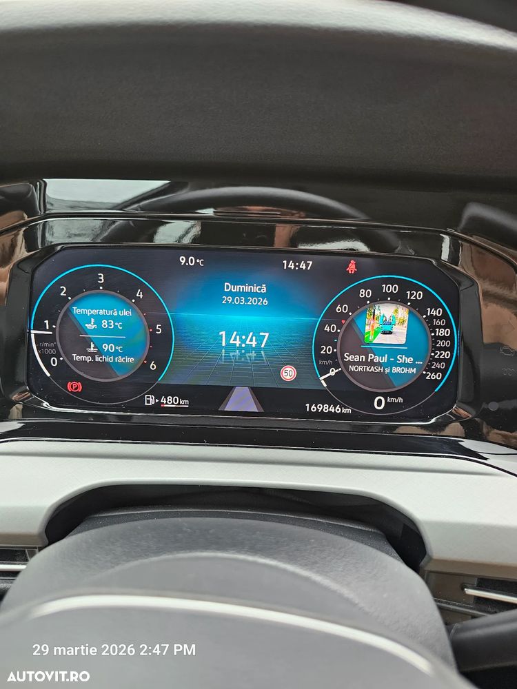 Volkswagen Golf 2.0 TDI SCR Life - 5