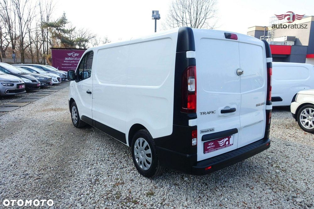 Renault Trafic - 8