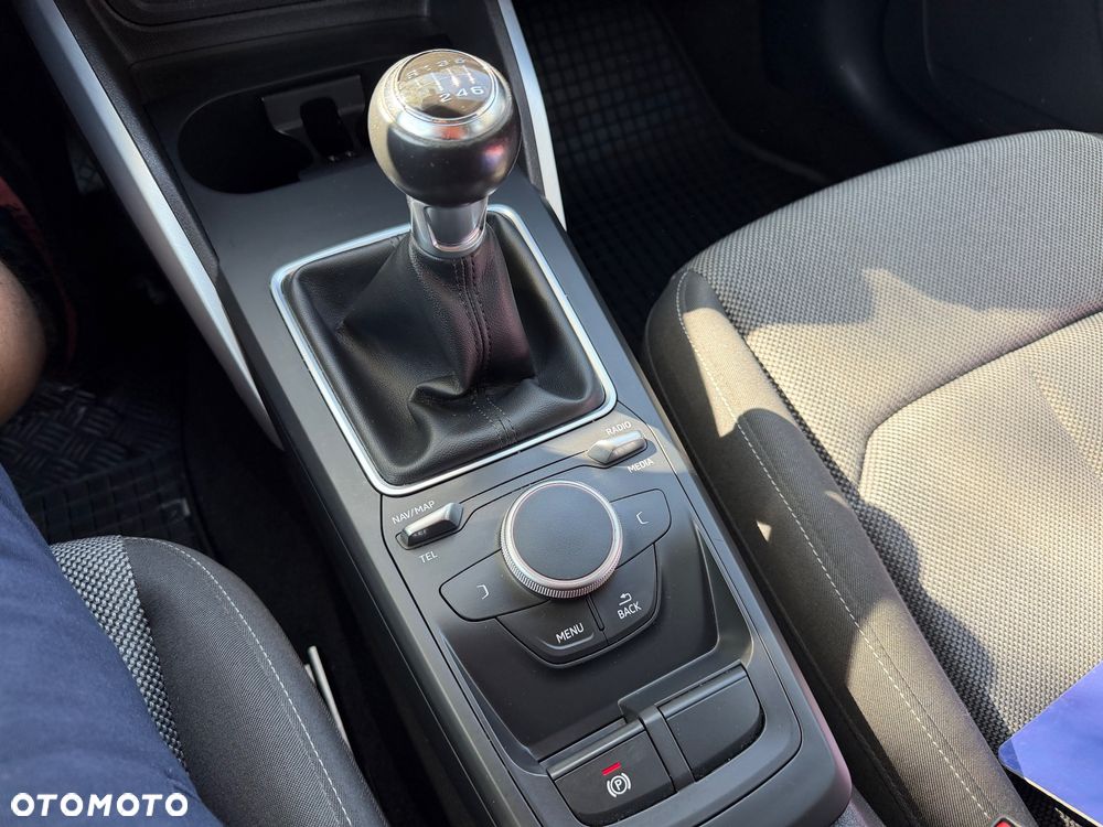 Audi Q2 - 19