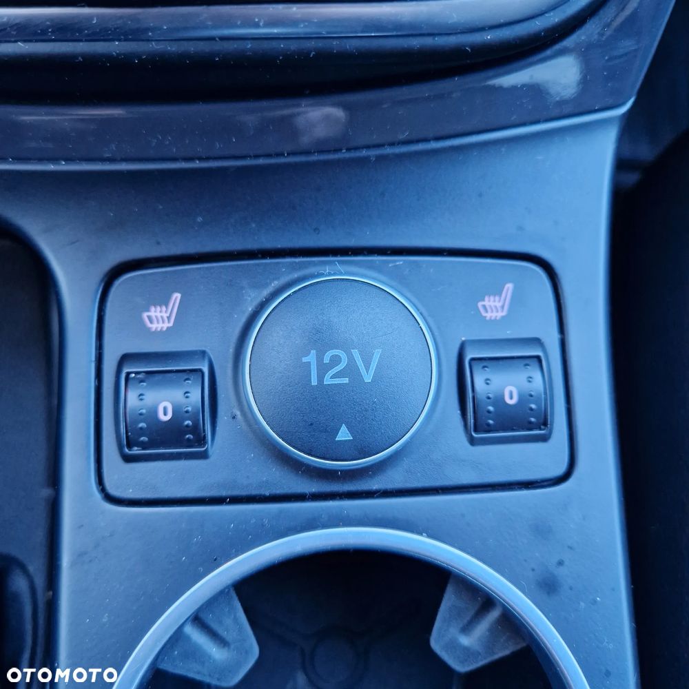 Ford Kuga 2.0 TDCi 4x4 Titanium - 11