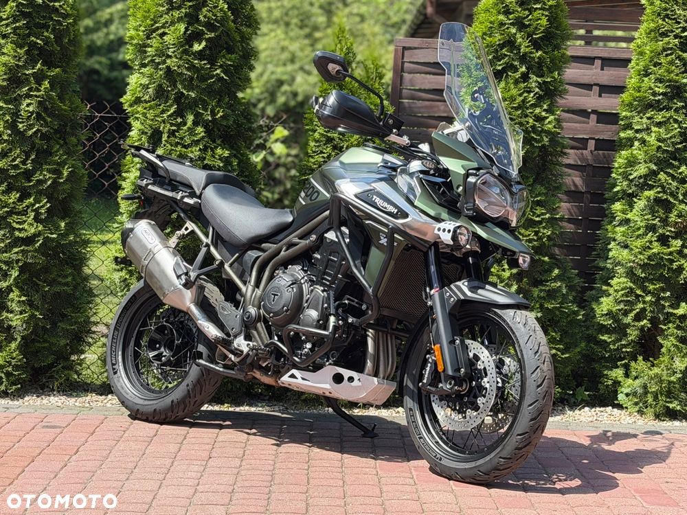 Triumph Tiger - 1