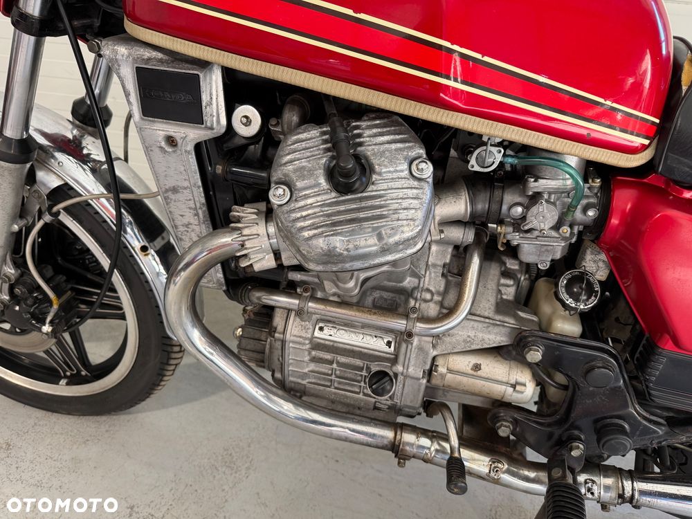 Honda CX - 4