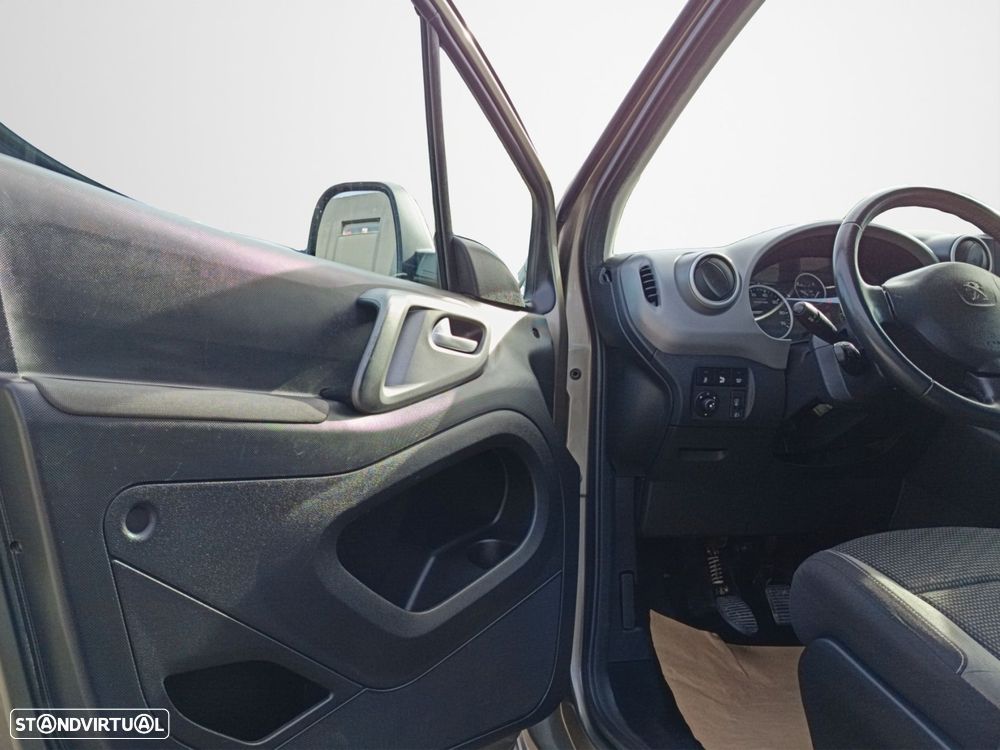 Peugeot Partner 1.6 BlueHDi Style - 28