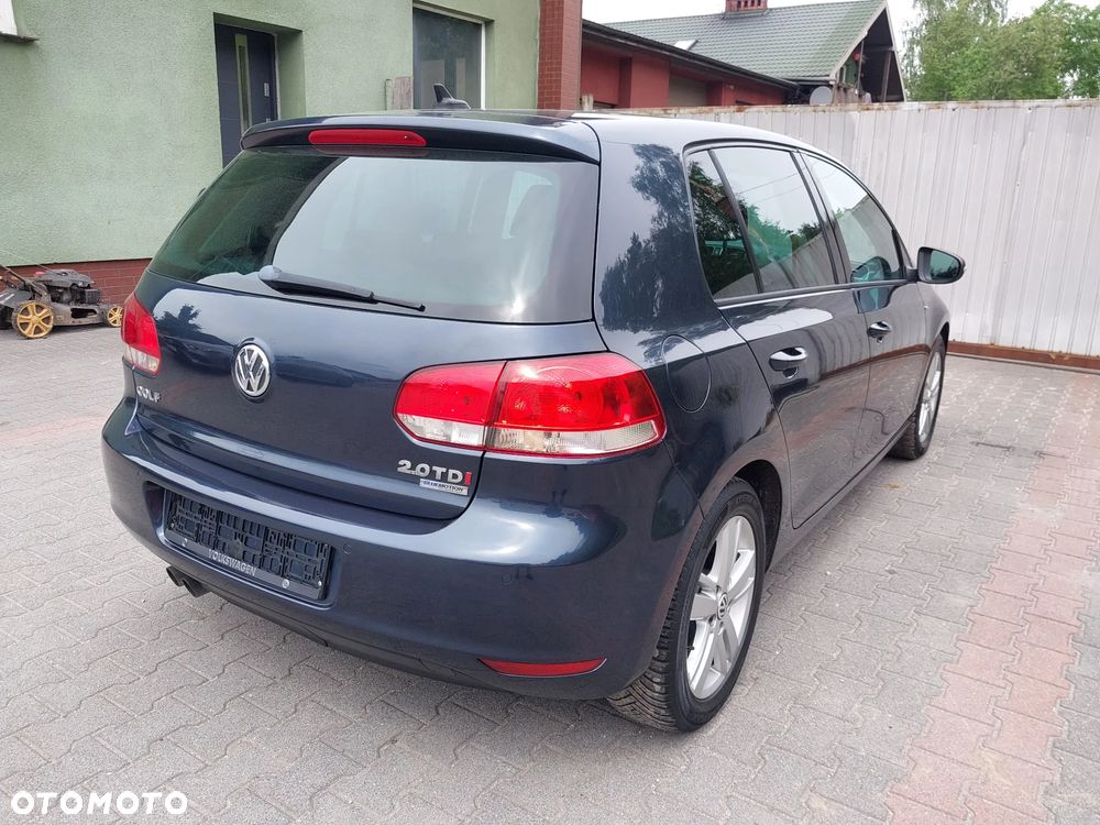 Volkswagen Golf 2.0 TDI DPF BlueMotion Technology Style - 6