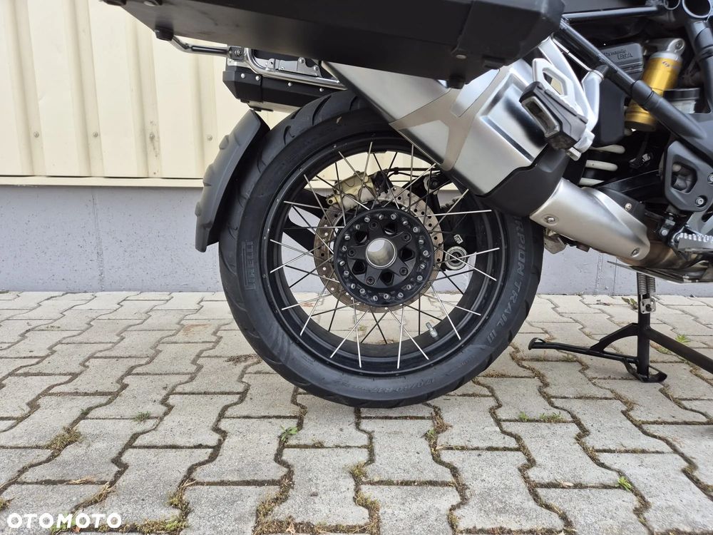 BMW Adventure - 15