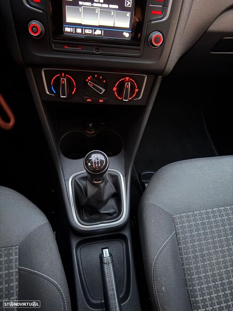 VW Polo 1.0 Confortline - 11