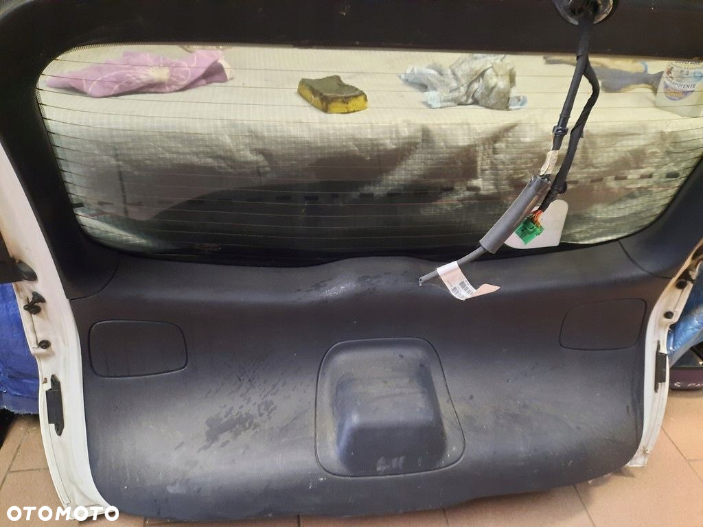 jeep cherokee kl 13-18 klapa tyl tylna kamera - 6