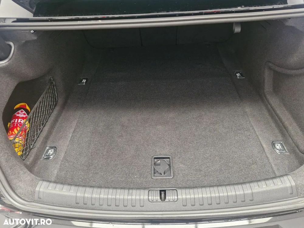Audi A6 Limuzina 2.0 40 TDI quattro S tronic Design - 5
