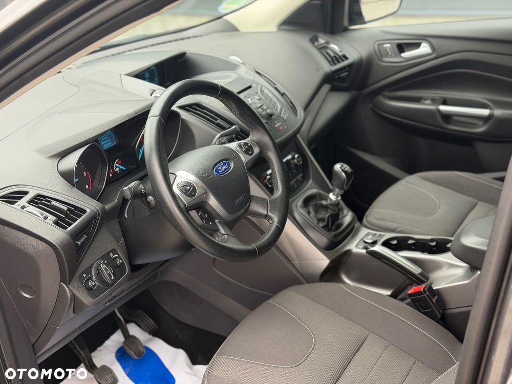Ford Kuga 2.0 TDCi FWD Titanium - 18