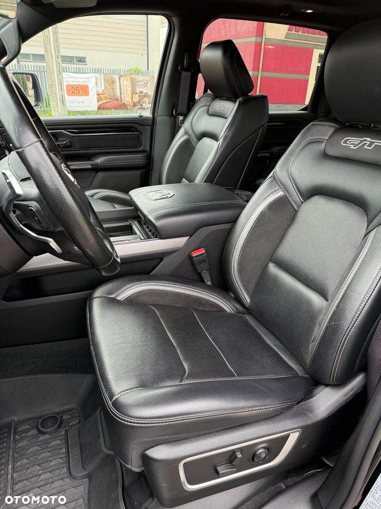 Dodge RAM 5.7 4x4 - 13