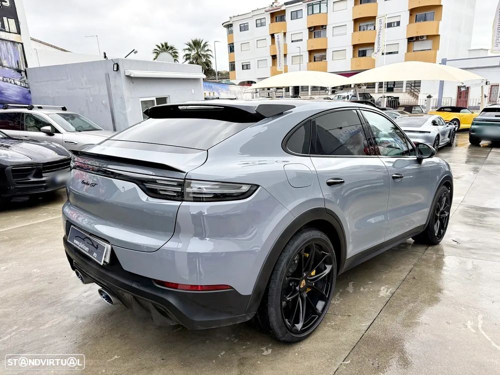 Porsche Cayenne Coupé Turbo - 3