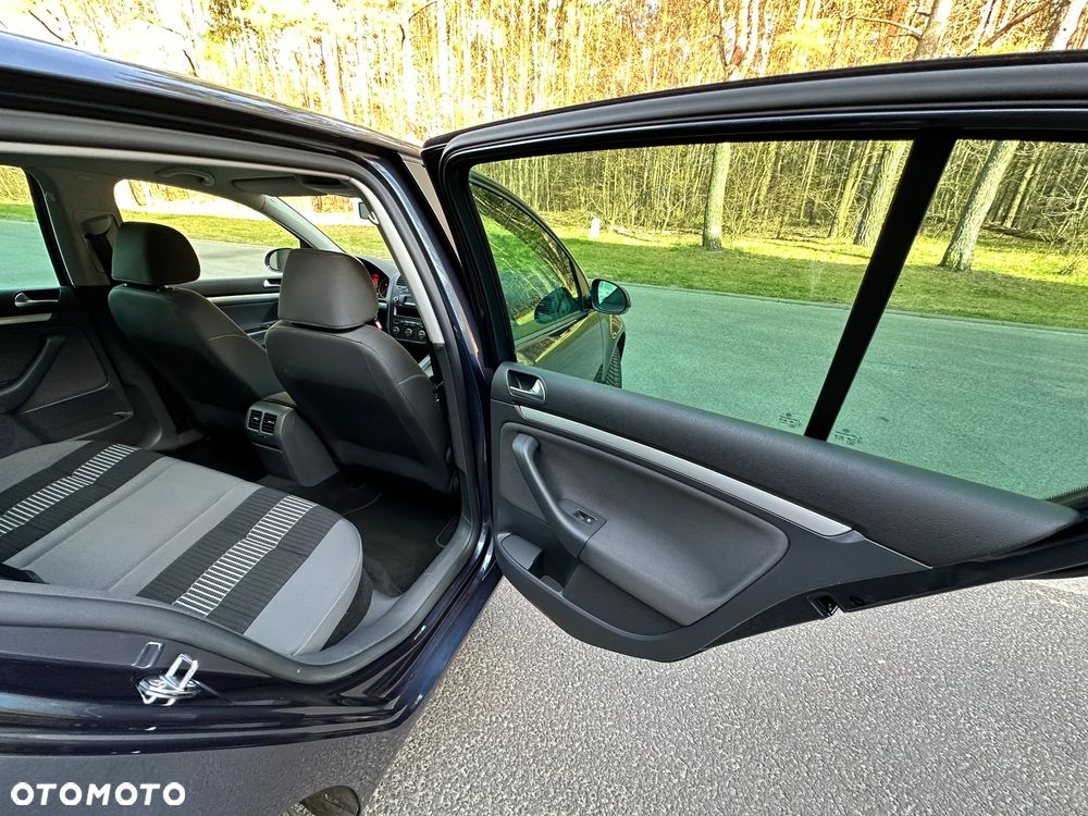 Volkswagen Golf 1.6 United - 25