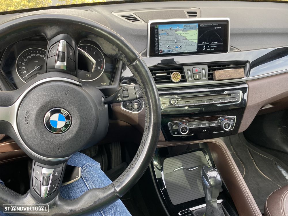 BMW X1 18 d sDrive Auto Pack M - 8