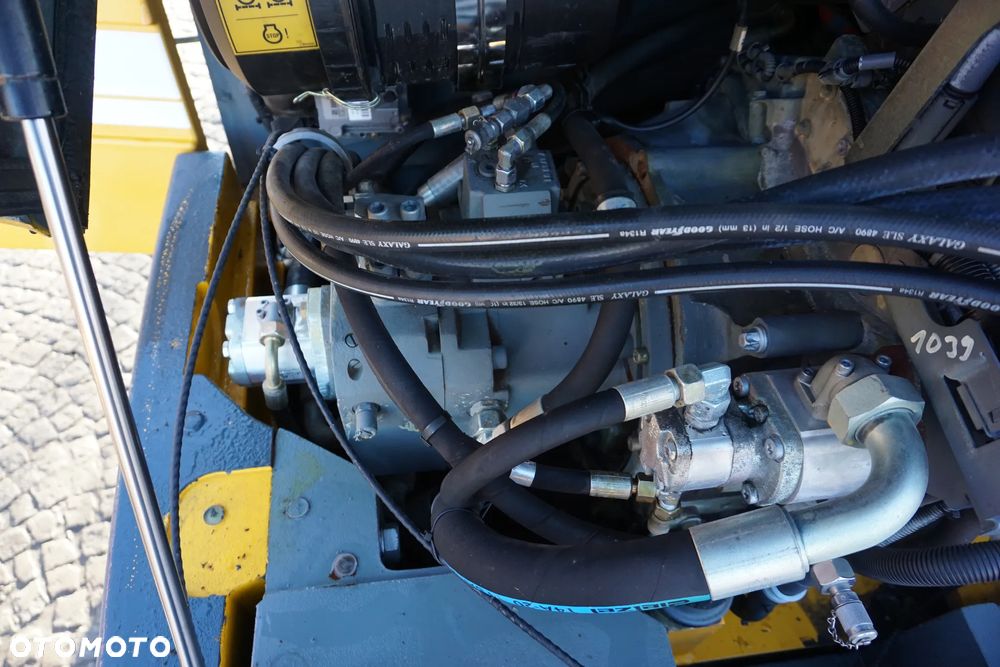 Liebherr A 314 Litronic - 12