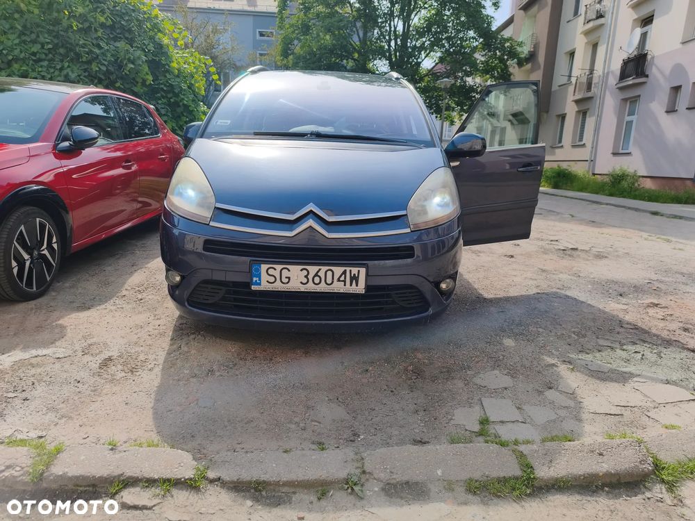 Citroën C4 Grand Picasso 2.0 16V EGS6 Exclusive - 1