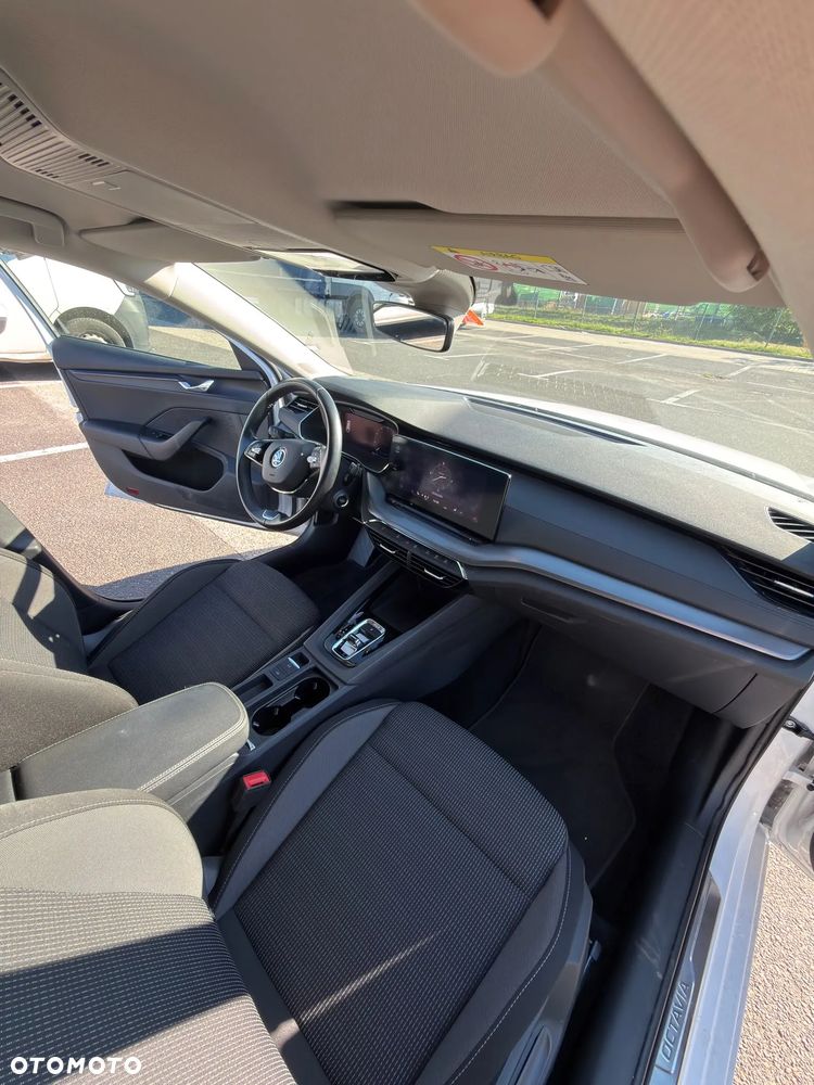 Skoda Octavia 2.0 TDI DSG 4x4 Style - 23