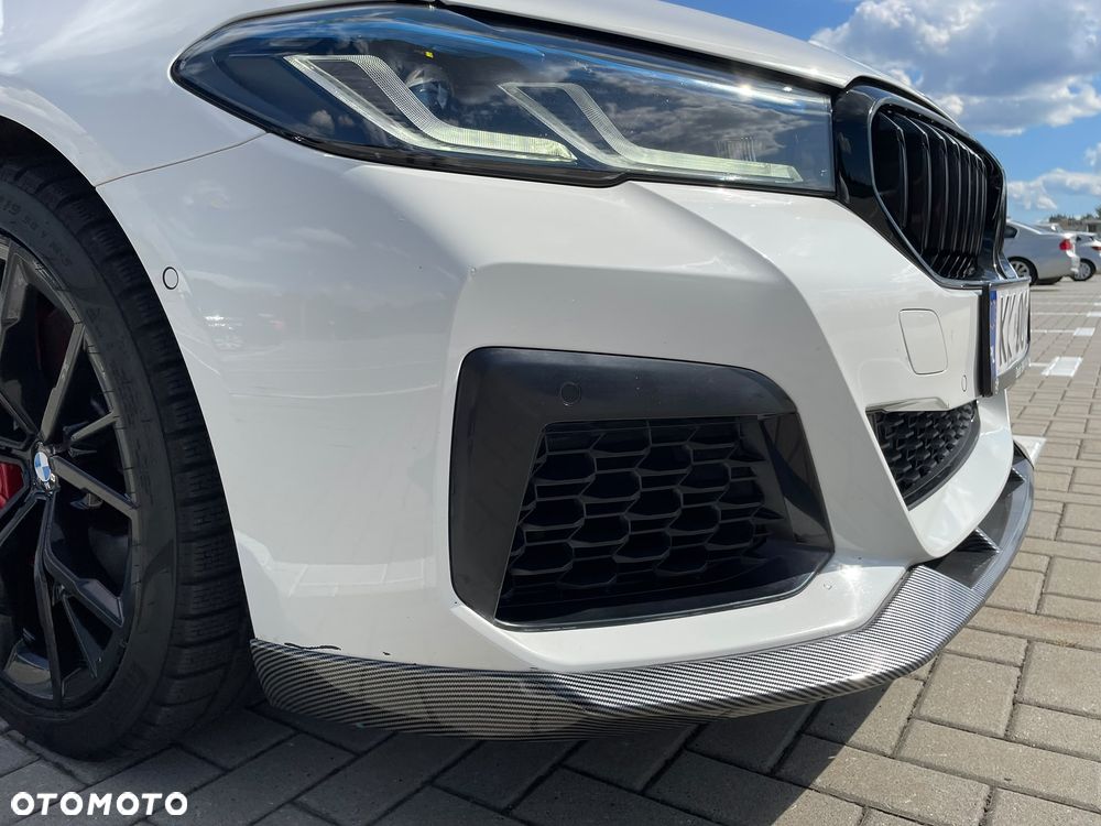 BMW Seria 5 540i xDrive mHEV M Sport sport - 13