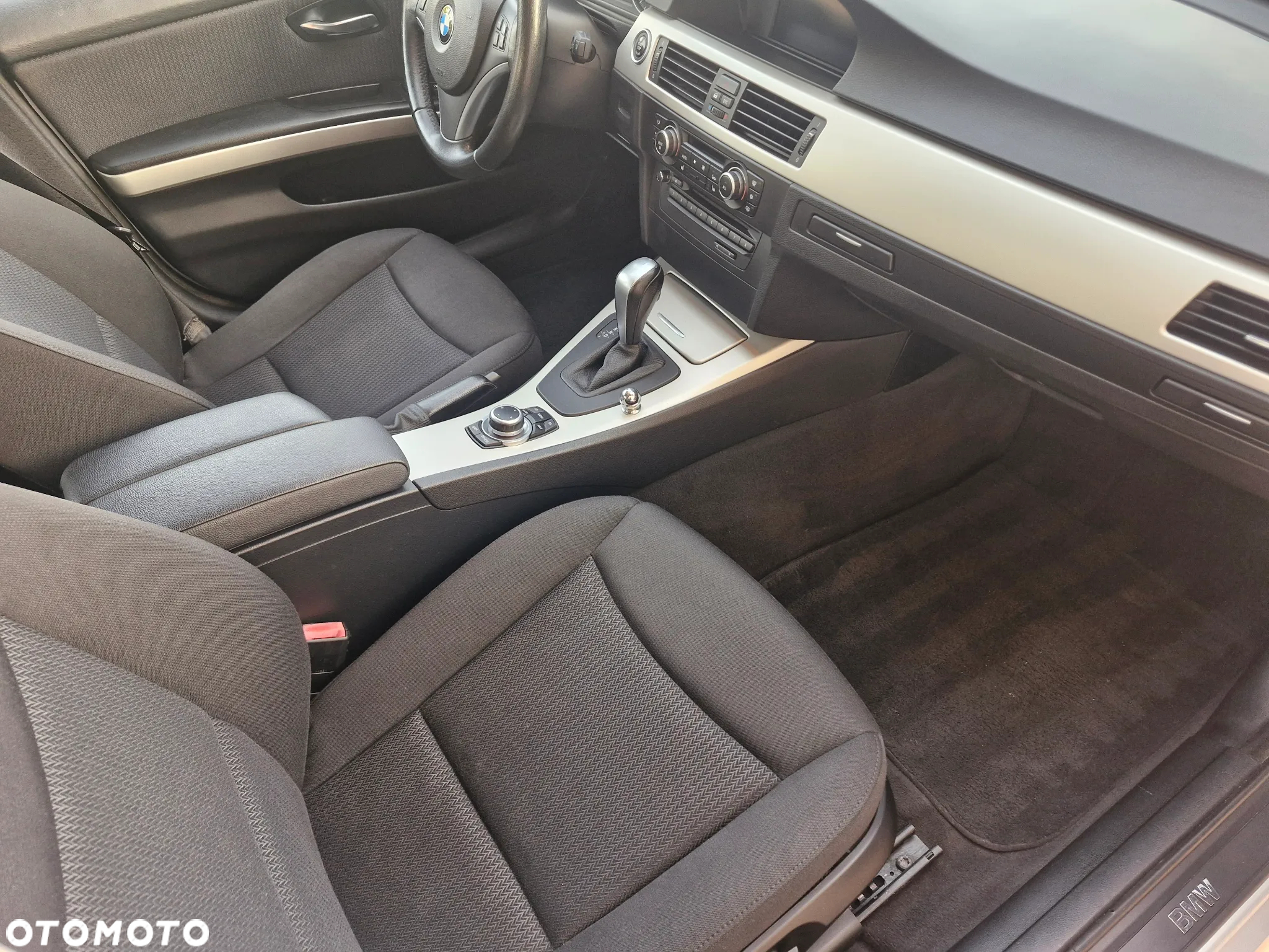 BMW Seria 3 320d DPF - 22