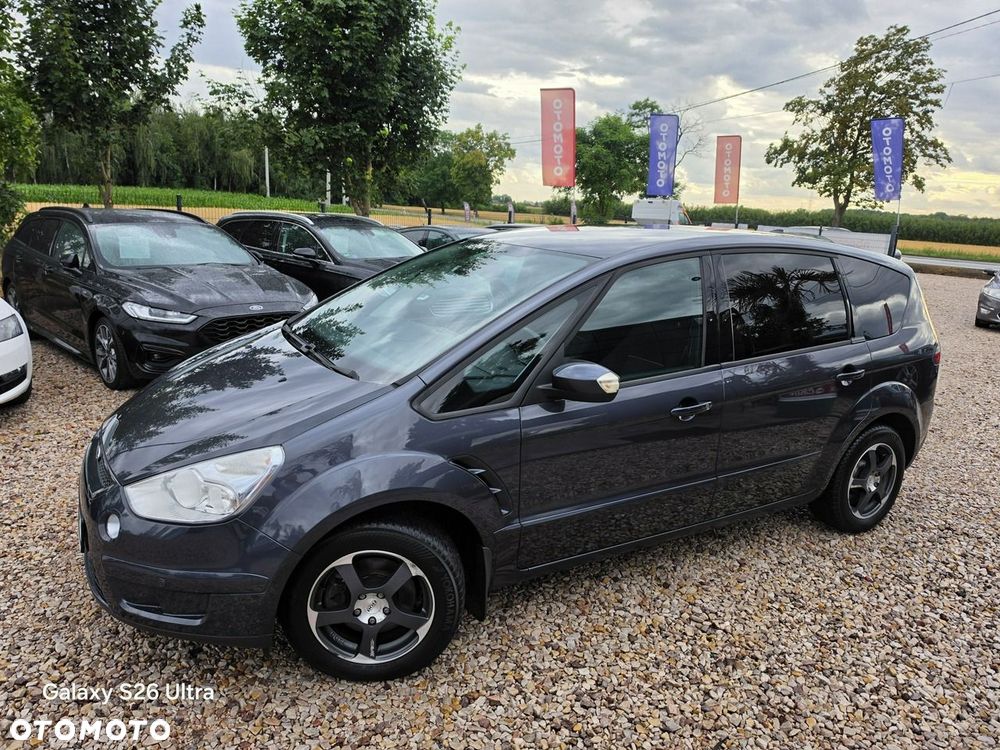 Ford S-Max - 21