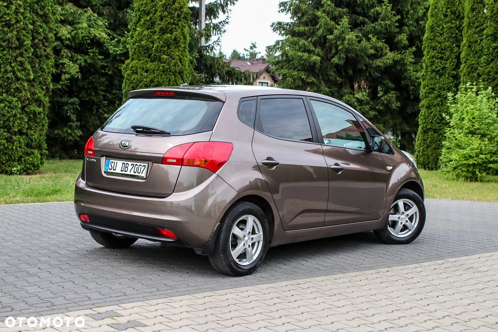 Kia Venga 1.4 CVVT Vision - 8