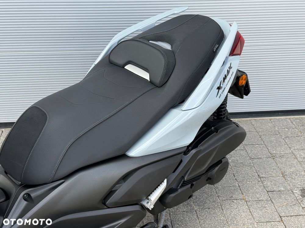 Yamaha X-max - 34