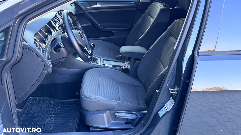 Volkswagen Golf 1.6 TDI Trendline - 13