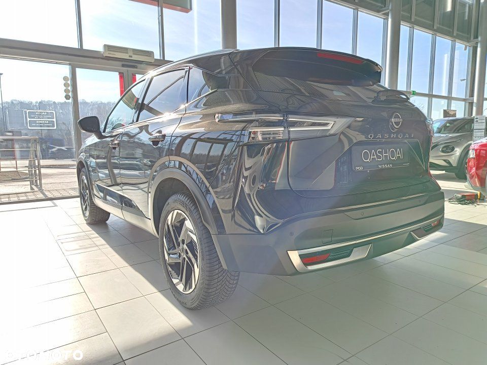 Nissan Qashqai - 4