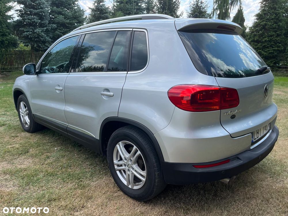 Volkswagen Tiguan 2.0 TDI 4Mot R-Style DSG - 9