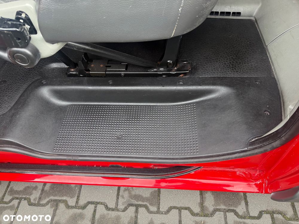 Renault Trafic L1H1 Passenger Lux - 12