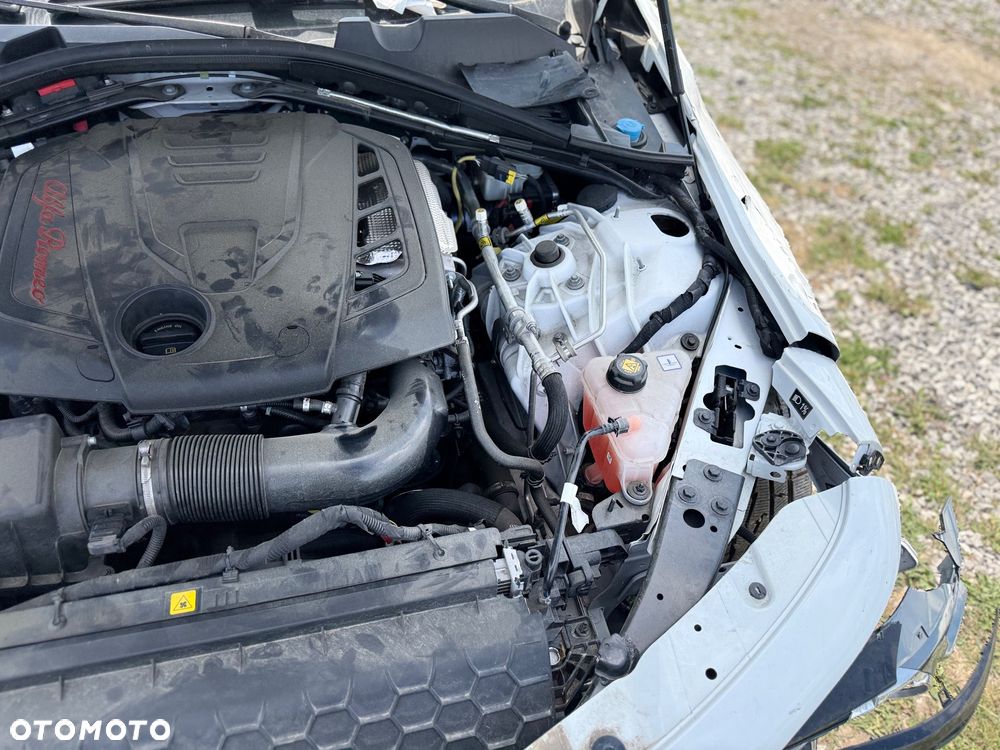 Alfa Romeo Giulia 2.0 Turbo Veloce - 21