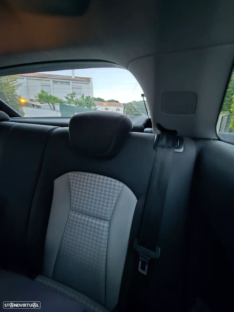 Audi A1 1.6 TDI S tronic S line Sport Pack - 7