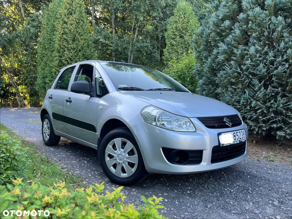 Suzuki SX4 - 1