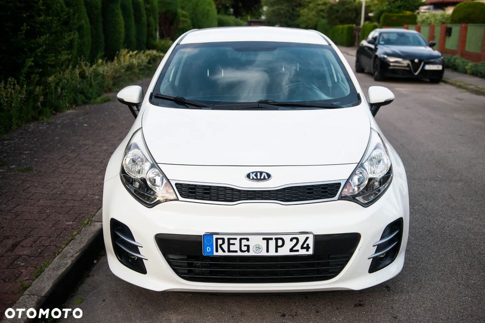 Kia Rio 1.2 Attract - 9
