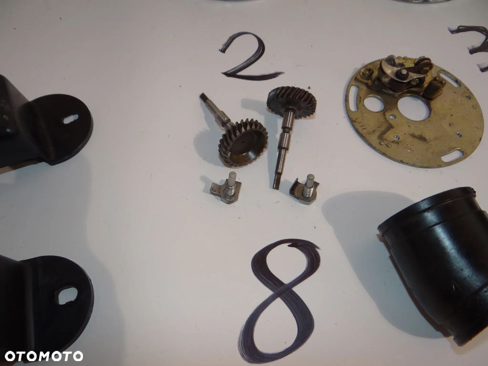 HONDA CB 750 FOUR 1969-1978 r. MOCOWANIE LAMPY POKRYWA STACYJKA INNE CZĘŚCI H099 - 20