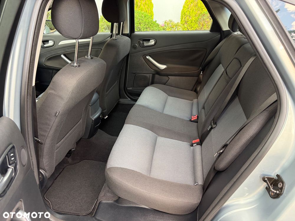 Ford Mondeo 2.0 Trend X100 / X - 22