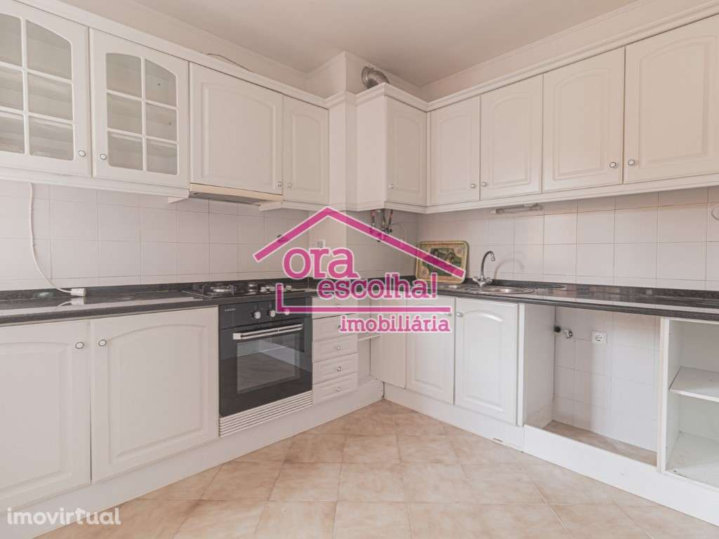 Apartamento T3 de 1998 com 95 m2 e Arrecadação individual em Campol... - Grande imagem: 4/19