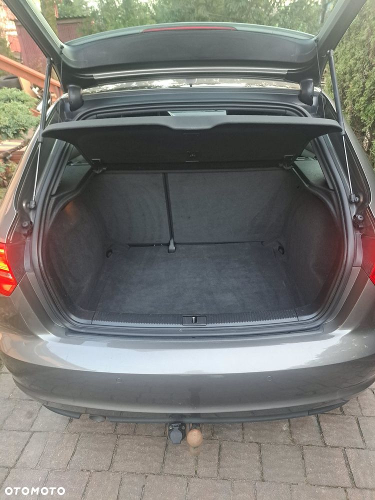 Audi A3 Sportback 1.6 TDI Ambition - 13