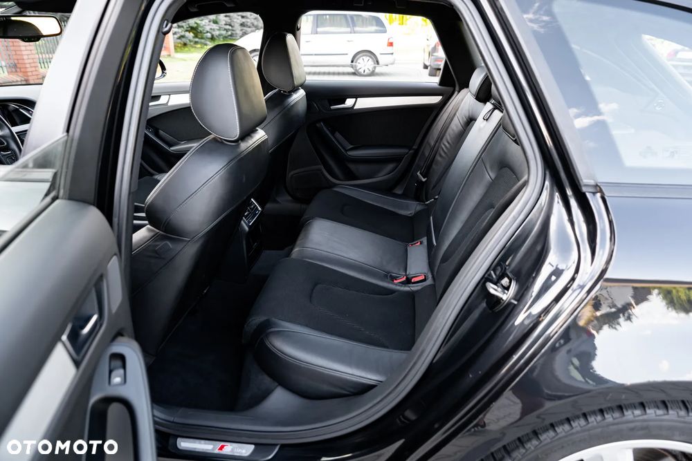 Audi A4 Avant 2.0 TFSI S line Sportpaket (plus) - 18