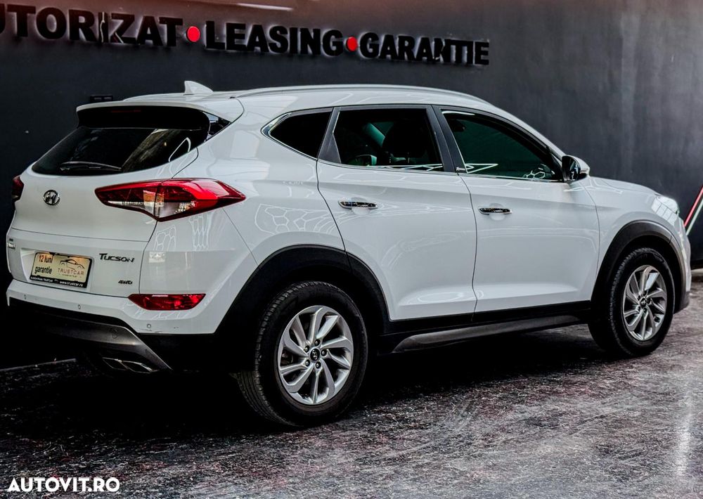 Hyundai Tucson - 8