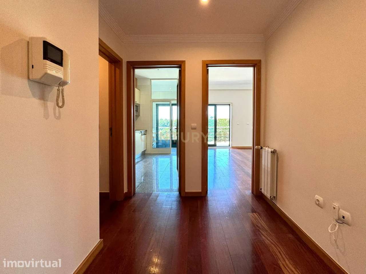Apartamento T1+1 em Condomínio de Luxo – Centro de Vila Nova de Gaia - Grande imagem: 4/40