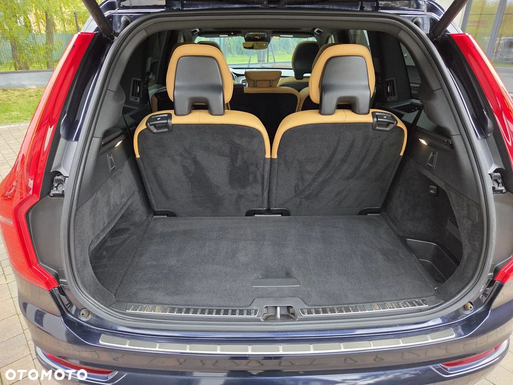 Volvo XC 90 T6 AWD Momentum 7os - 23